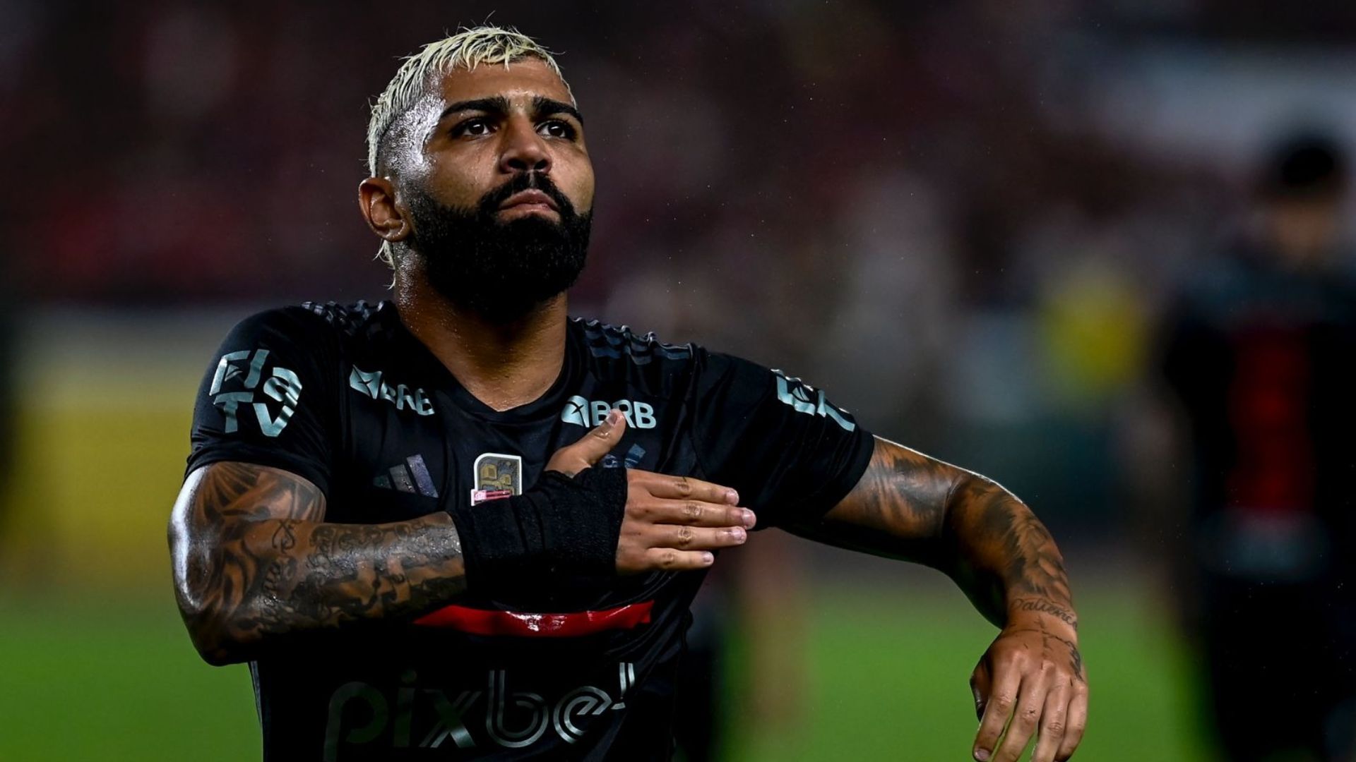 GABIGOL EXALTA FELICIDADE APÓS JEJUM DE GOLS "É INEXPLICÁVEL ESSE AMOR QUE TENHO PELO FLAMENGO"